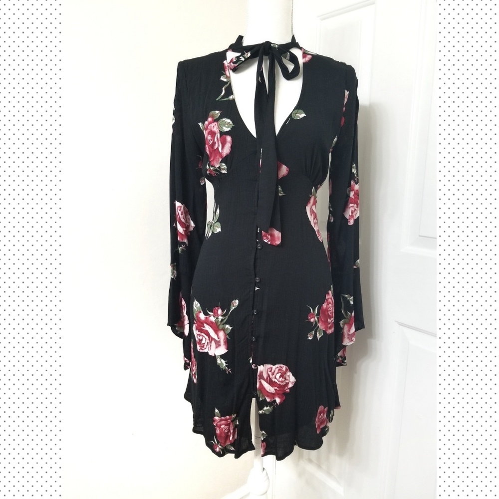 AMERICAN RAG junior's printed neck-tie Dress M